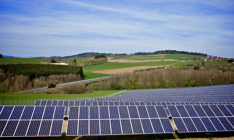 OZE – odnawialne źródła energii w domach jednorodzinnych